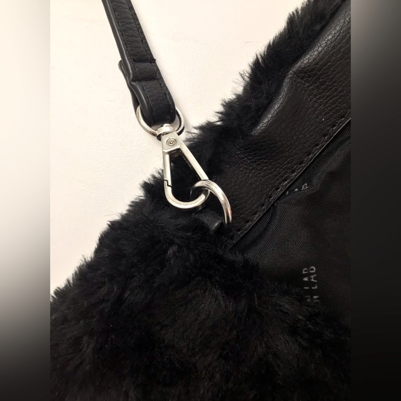 NWT DESIGN LAB LORD & TAYLOR FAUX FUR BAG - Picture 3 of 7